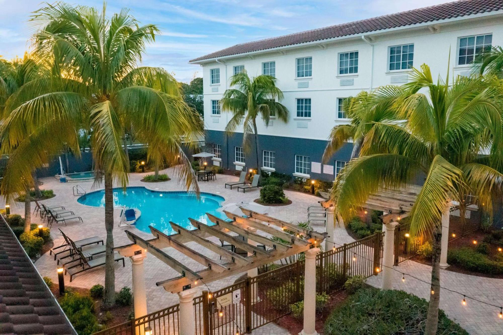 Hilton Garden Inn At Pga Village/Port St. Lucie Экстерьер фото